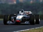 mclaren_mercedes-benz_mp4-12_7.jpg