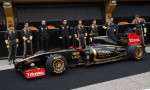 renault2011launch1-lg.jpg