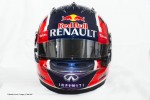 Daniil-Kvyat-2015-helmet-7.jpg