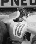 55mercedes-benz-w-196-r-monoposto-2.jpg