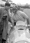 53-marimon-maserati-pits-F0AXYK.jpg