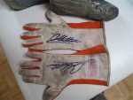 1982-Gilles-Villeneuve-gloves-2.jpg