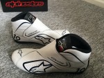 Felipe-Massa-2017-F1-official-replica-drivers-boots.jpg