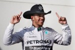 Lewis-Hamilton-2015-F1-Champion.jpg