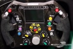 2007-technical-image-steering-wheel-of-the-honda-honda-racing-f1-team.jpg