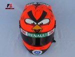 Kovalainen-2012-helmet-F1.1.jpg